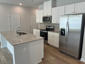 79 Bailey Waters Rd in Dawsonville, GA - Building Photo - Building Photo