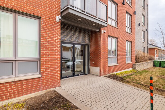 5795 D'iberville St in Montréal, QC - Building Photo - Building Photo
