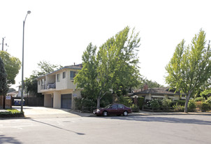 1596 Ontario Dr Apartments