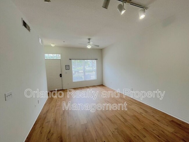 2606 Lodi Cir in Kissimmee, FL - Building Photo - Building Photo