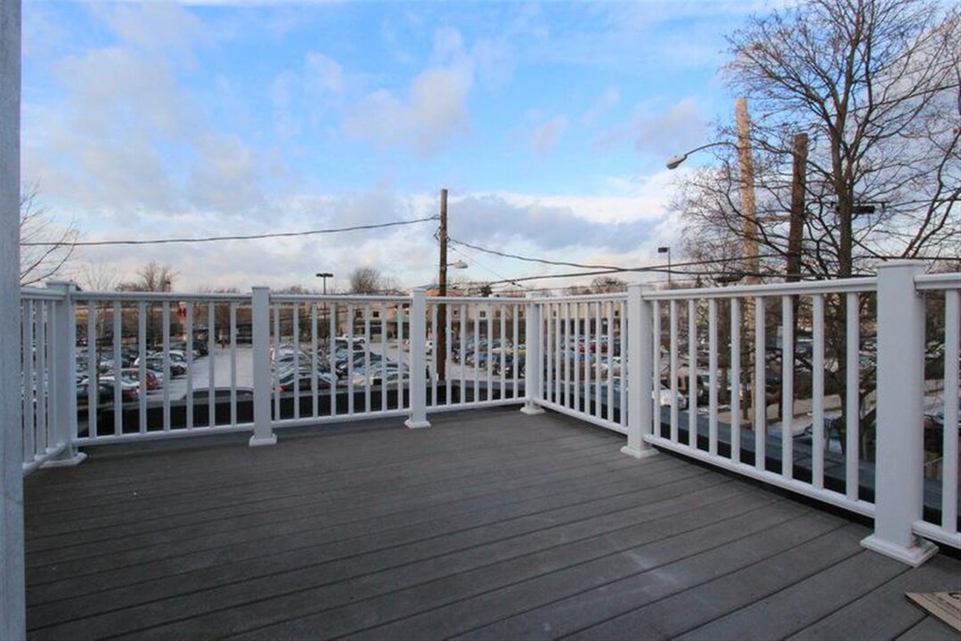 26 White St, Unit 2 in Cambridge, MA - Building Photo