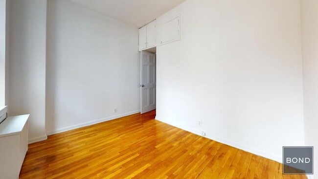 1441 York Ave