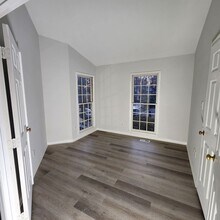 5712 Finsbury Ct in Raleigh, NC - Foto de edificio - Building Photo