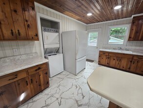605 Cherokee St in Abbeville, SC - Building Photo - Building Photo