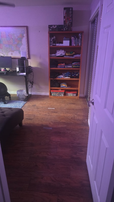 8755 E Sage Dr in Scottsdale, AZ - Foto de edificio - Building Photo