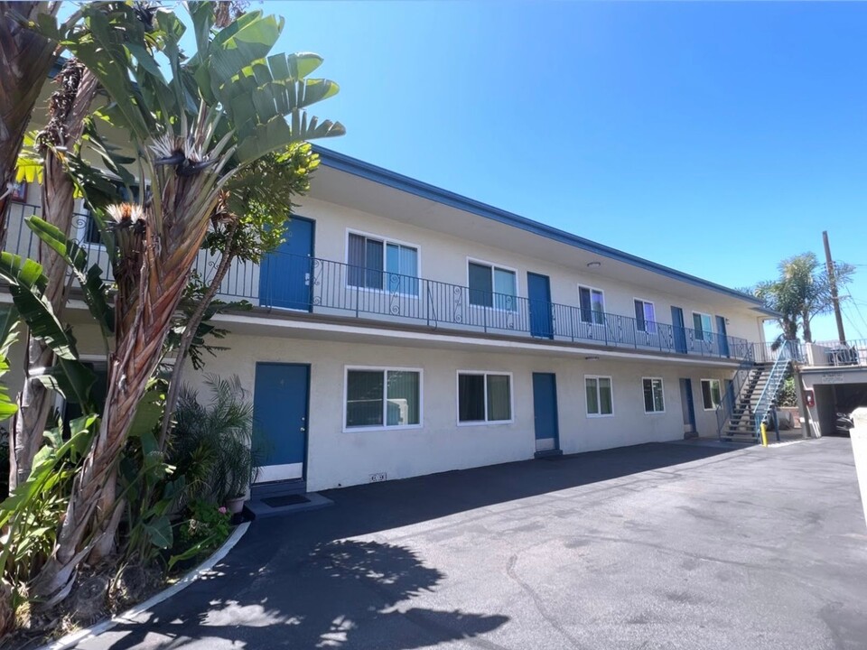 Ocean View Apartments in Torrance, CA - Building Photo