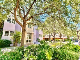 260 Euclid Ave in Miami Beach, FL - Building Photo