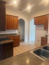 303 Quail Run Rd in Red Oak, TX - Building Photo - Building Photo