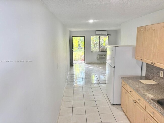1871 NW Flagler Ter in Miami, FL - Building Photo - Building Photo
