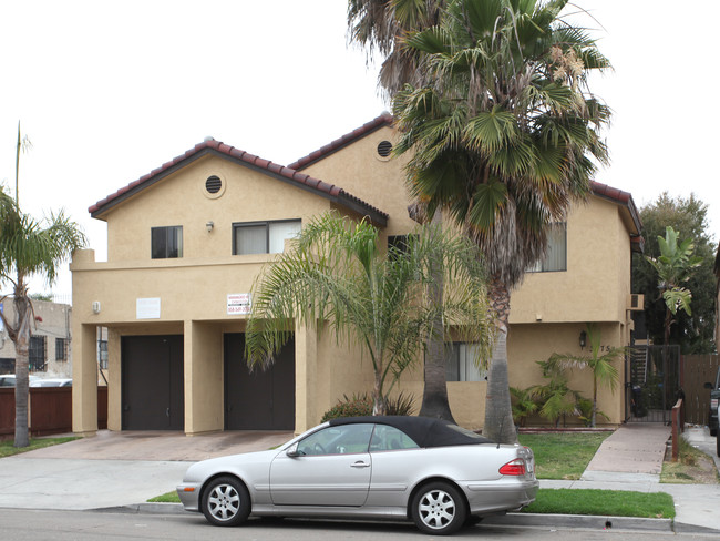 3875-3877 Wilson Ave in San Diego, CA - Building Photo - Building Photo