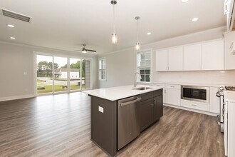 712 Jamescroft Wy in Rolesville, NC - Building Photo - Building Photo
