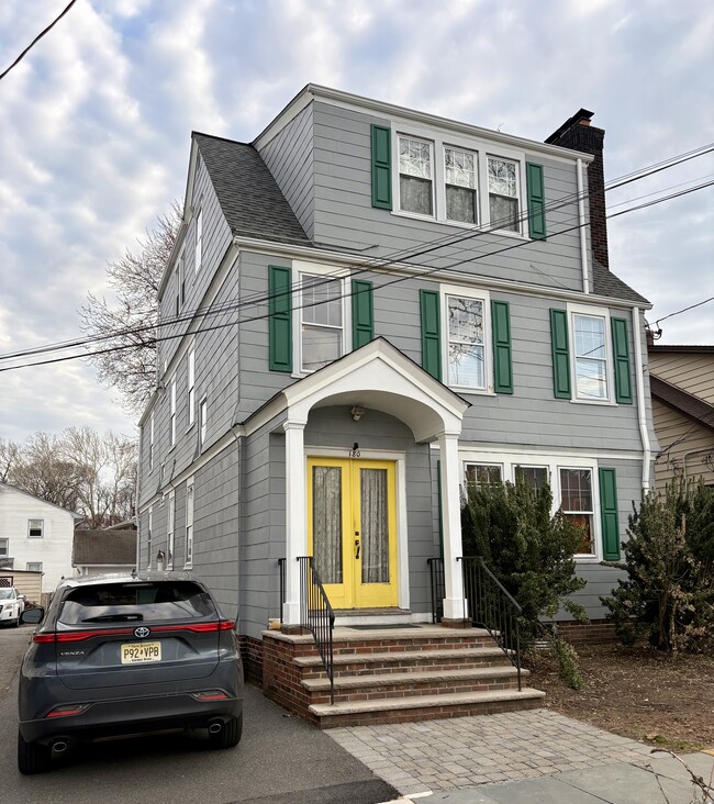 180 Jerome Pl, Unit 2