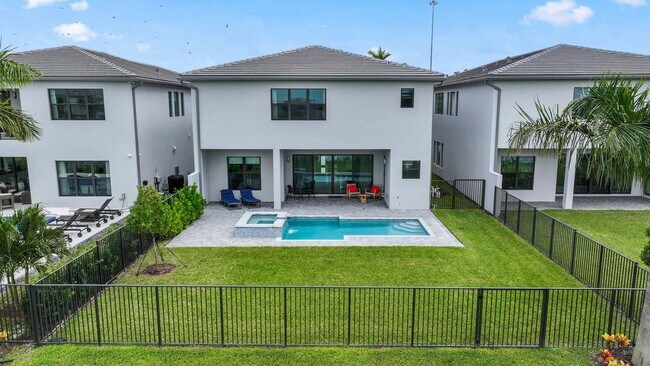 8185 Crystal Downs Ave in Boca Raton, FL - Building Photo - Building Photo