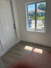 648 W 10th St in West Palm Beach, FL - Building Photo - Building Photo