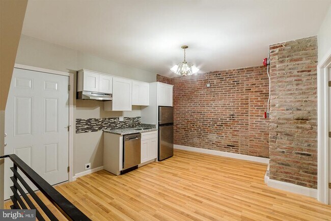 property at 1126 E Passyunk Ave