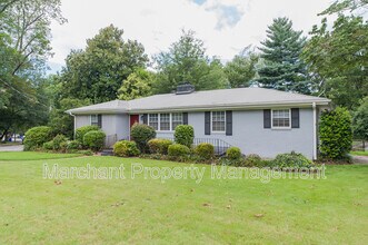 120 Grove Rd in Greenville, SC - Building Photo - Building Photo