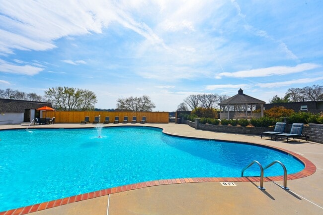 The Meridian in Knoxville, TN - Building Photo - Building Photo