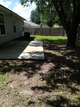 2419 Brian Lakes Dr E in Jacksonville, FL - Building Photo - Building Photo