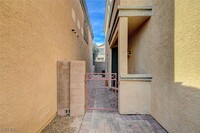 8269 Strawberry Spring St in Las Vegas, NV - Building Photo - Building Photo