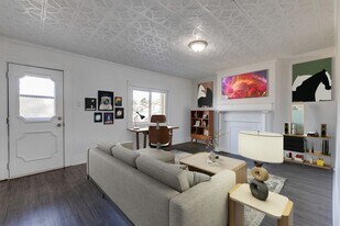 81 Westwood St in Pittsburgh, PA - Building Photo