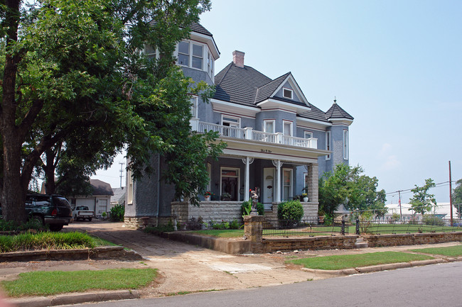 304 S 14th St in Fort Smith, AR - Building Photo - Building Photo