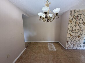 600 Byron Ave in Daytona Beach, FL - Building Photo - Building Photo