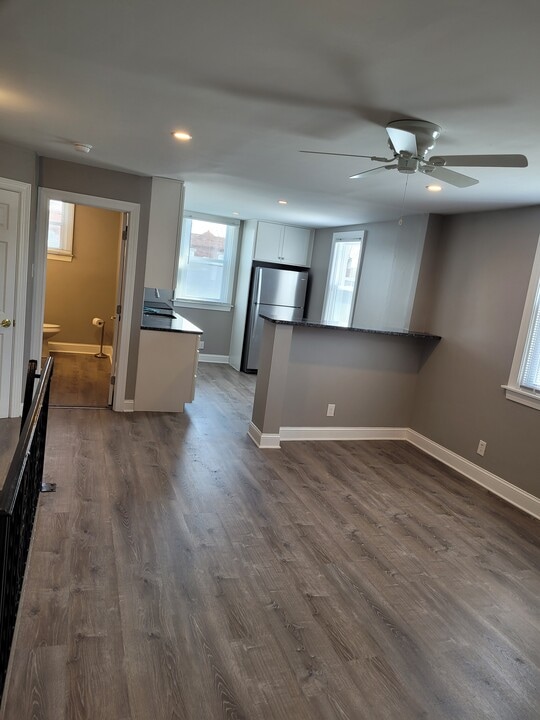 3031 Janney St, Unit 2nd Floor Photo