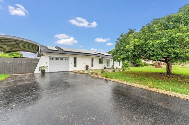 property at 32020 SW 199th Ave