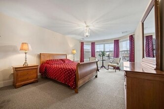 18 Division St in Saratoga Springs, NY - Building Photo - Building Photo