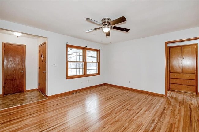 415 Hillcrest Ave in Haysville, KS - Building Photo - Building Photo