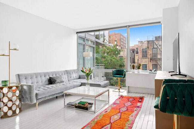 property at 425 E 13th St
