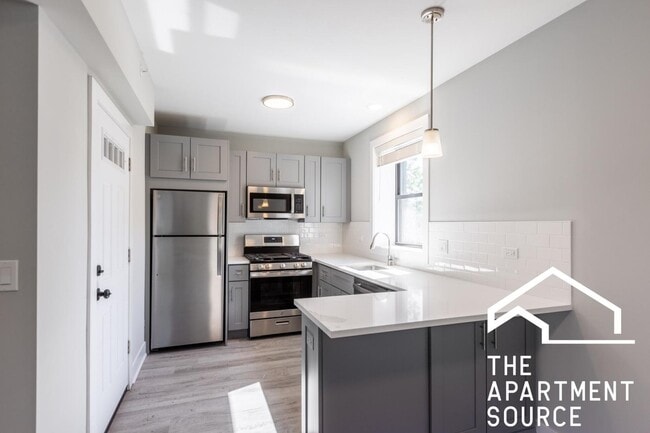 property at 1133 Oak Ave