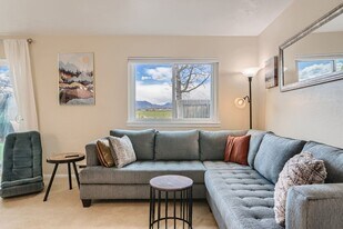 1858 Centaur Cir in Lafayette, CO - Building Photo