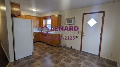 502-506 N Wilson Ave in Bolivar, MO - Building Photo - Building Photo