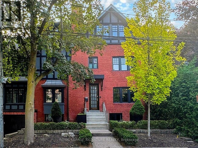 property at 116 Glen Rd