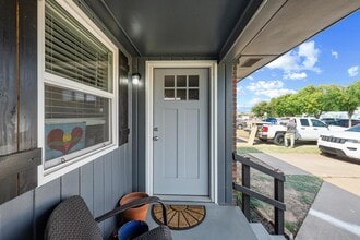 920 E Wayne St in Edmond, OK - Building Photo - Building Photo