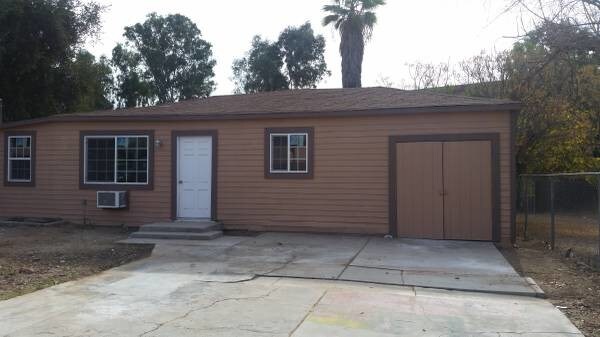 1108 E Central Ave in Redlands, CA - Building Photo