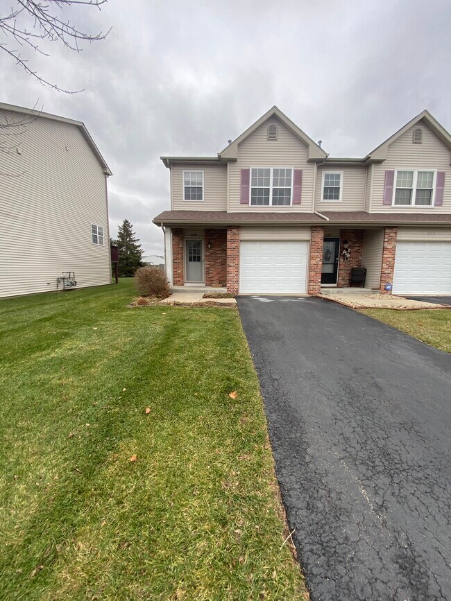property at 659 Southtowne Dr