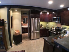 Washington Manor in Ann Arbor, MI - Building Photo - Building Photo