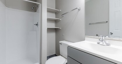 Hamlet Apartments in West Des Moines, IA - Foto de edificio - Building Photo