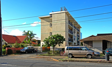 1709 S Beretania St in Honolulu, HI - Building Photo - Building Photo