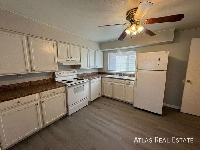 property at 2116 Friendship Pl