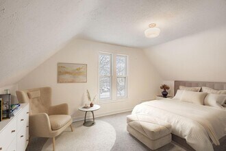 84 Isabel St W in St. Paul, MN - Foto de edificio - Building Photo