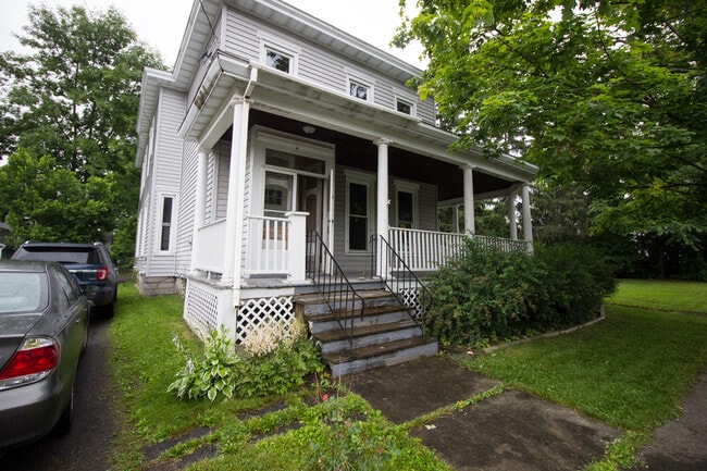 86 Mynderse St, Unit 1