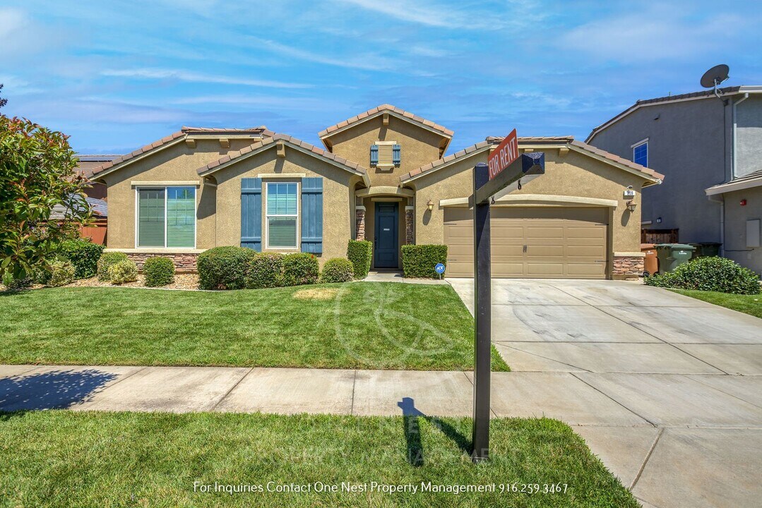 209 Livorno Pl in Lincoln, CA - Building Photo