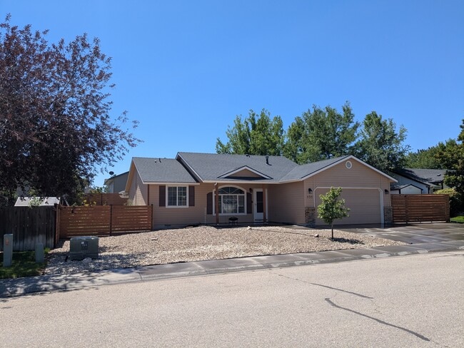 property at 535 Sawtooth St