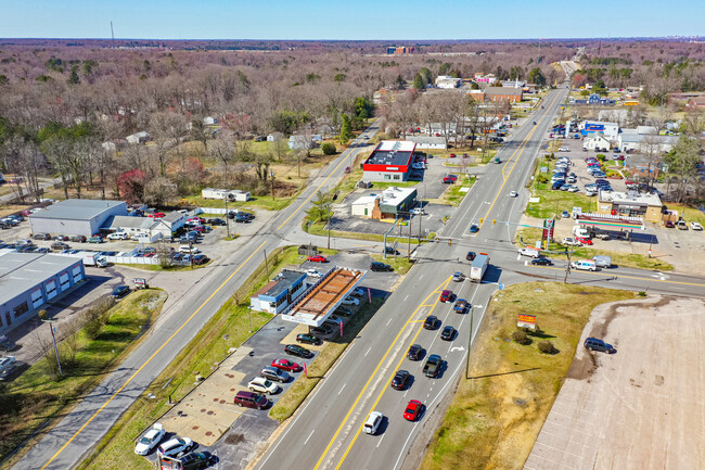 Lambert Landing II in Chester, VA - Building Photo - Building Photo