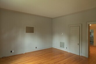 5002 Dakota Ave in Nashville, TN - Building Photo - Building Photo
