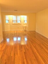 620 Boston Ave, Unit 5E in Medford, MA - Building Photo - Building Photo