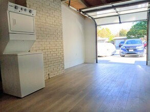 10101 Endfield Way in San Jose, CA - Building Photo - Building Photo